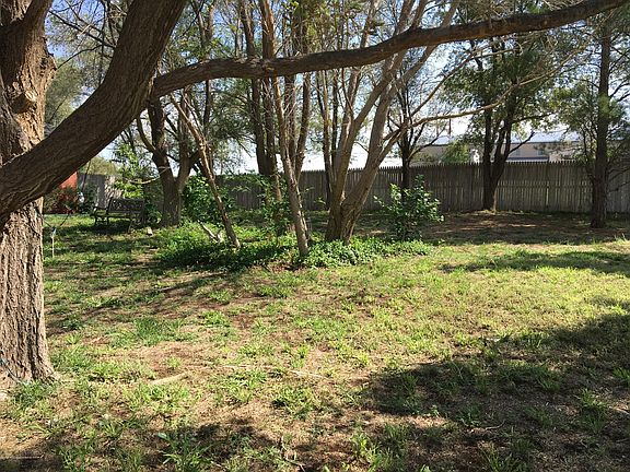 4th image of 6600 Deer Park Dr