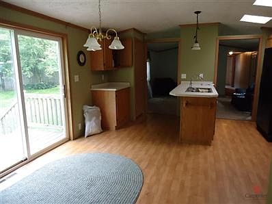 DINING AREA W WALK OUT TO DECK