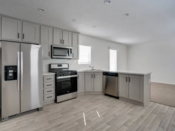 250 Kingsway Dr #250, Mankato, MN 56003