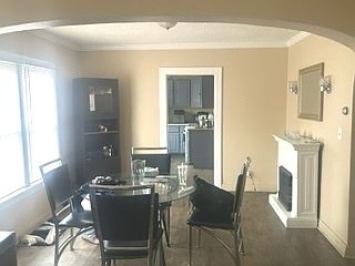 4th image of 310 S Lewis Ave