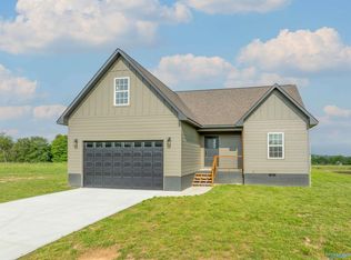 2079 Thomason Rd, Albertville, AL 35951