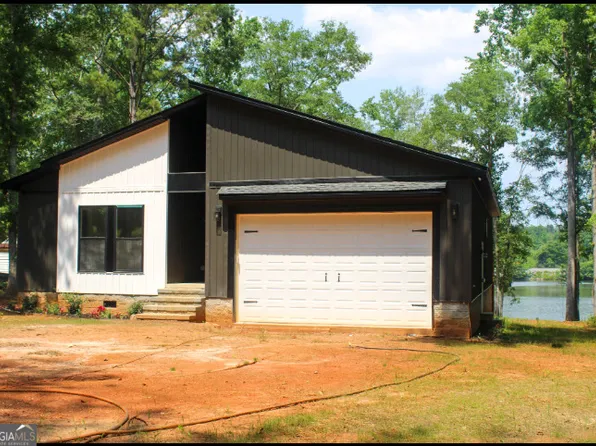 250 Merry Dr NW, Milledgeville, GA 31061