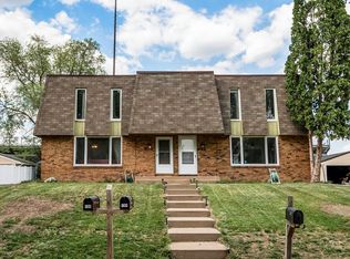 1304 Poppyseed Dr, New Brighton, MN 55112