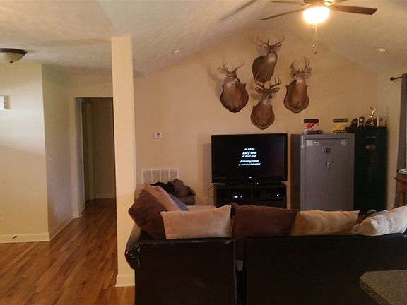 4th image of 925 Gemini St