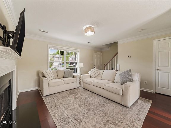 5th image of 5312 Castle Pines Ln