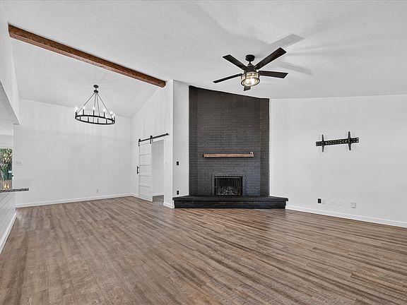 5th image of 4505 Hale St