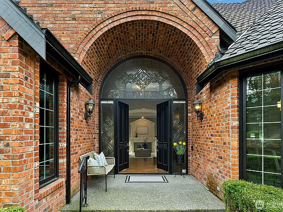 4th image of 15409 NE 153rd Street