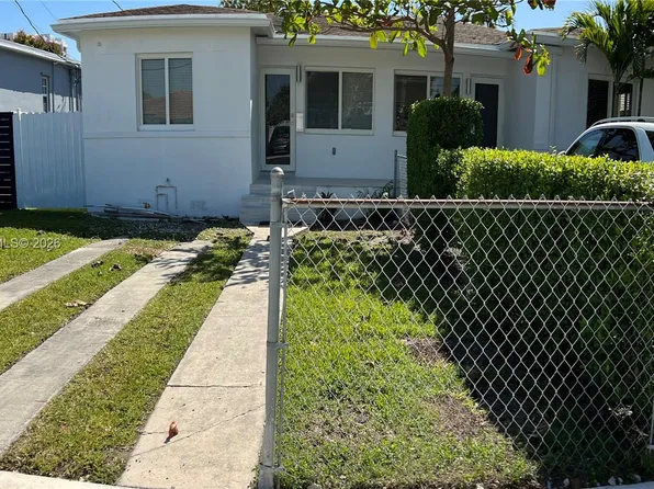 2800 SW 25th St #1, Miami, FL 33133