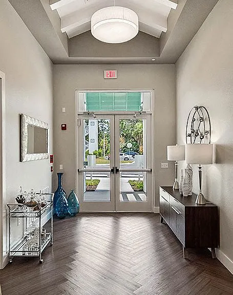 Waterline Bonita Springs — Photo 17