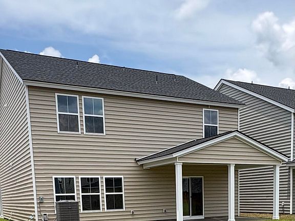 2nd image of 1037 Adirondack Dr