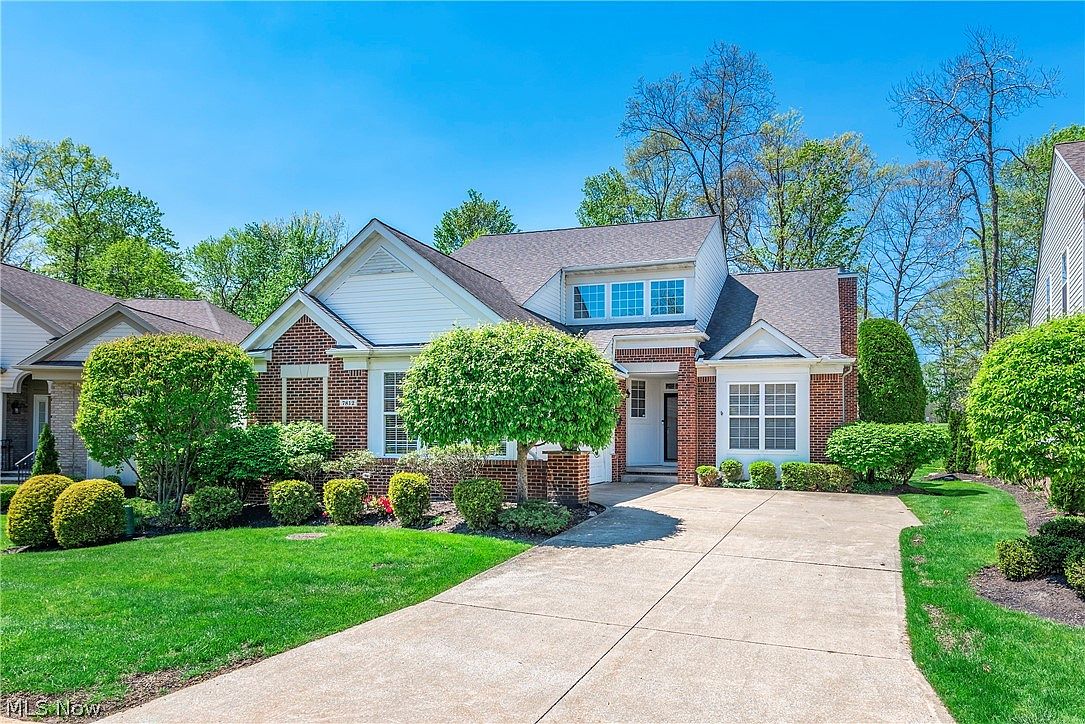 7812 Rockdove Ln