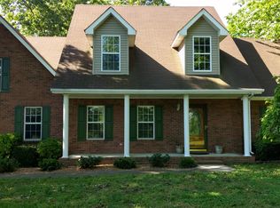 1000 McClure Rd, Clarksville, TN 37040