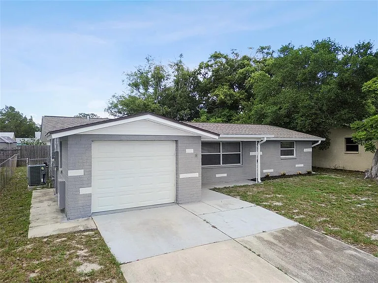 7721 Arbordale Dr — Photo 5
