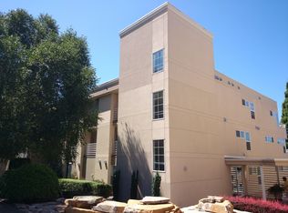 4527 45th Ave SW APT 103, Seattle, WA 98116