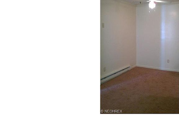 3rd image of 913 Constitution Ave APT 3