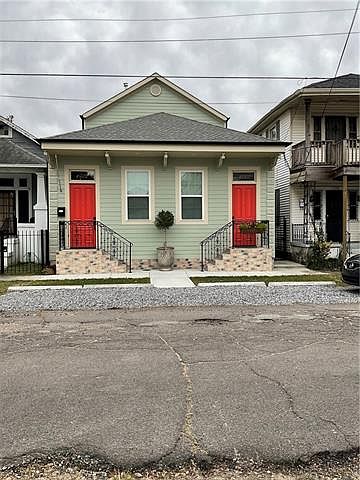 1st image of 1722 Foucher St