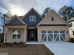 62 Airmont Dr, Sharpsburg, GA 30277