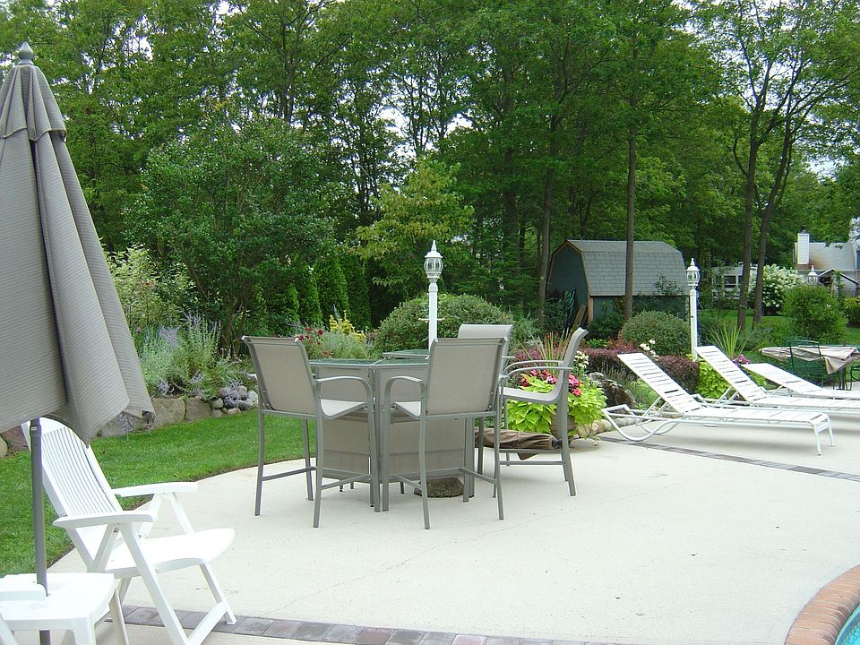 pool area