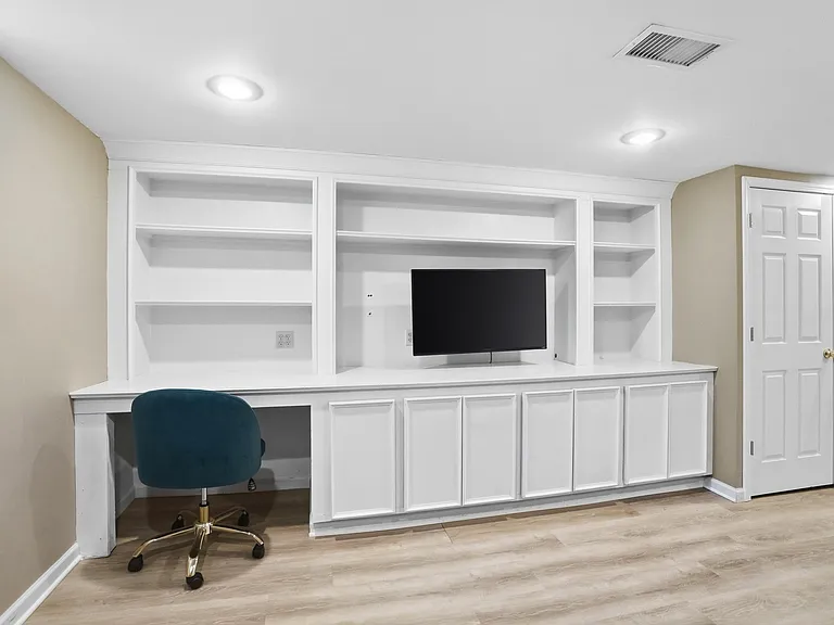 4157 Paxton Woods Ln — Photo 53