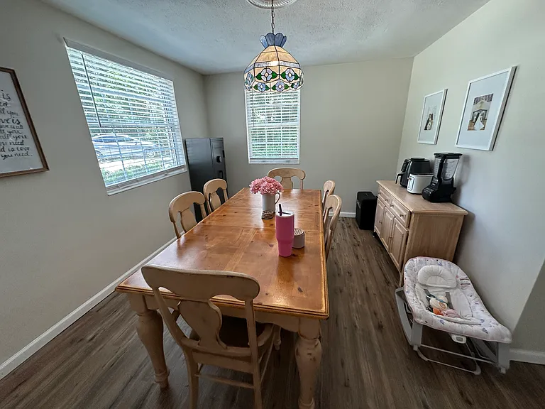 1332 Campbell Ave #1 — Photo 14