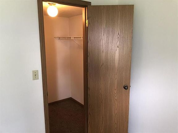 5th image of 3568 Prescott Dr