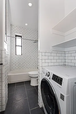 Rented by Bold New York | media 59