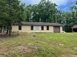 29 Rocky Ridge Dr, New Florence, MO 63363