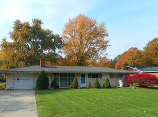 2982 Som Center Rd, Willoughby, OH 44094