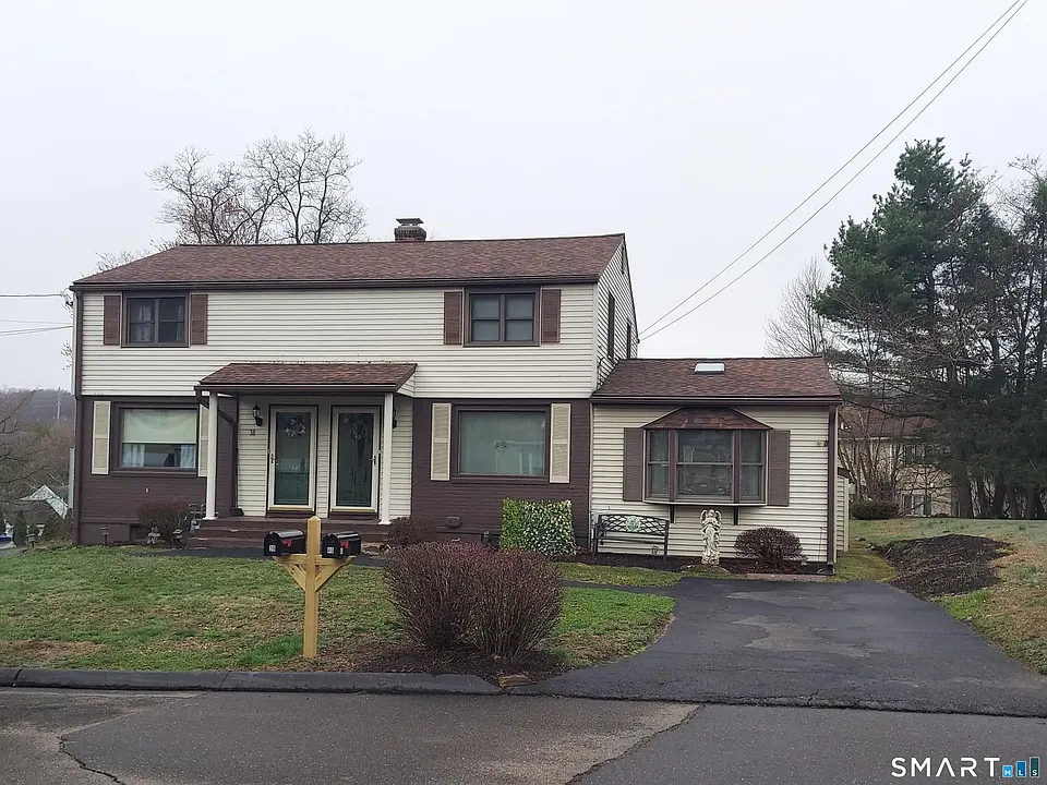 40 Lakeview Ter