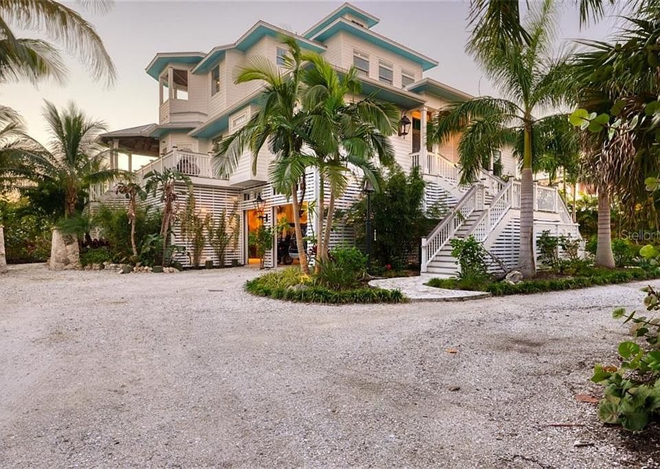 1st image of 451 Bocilla Dr