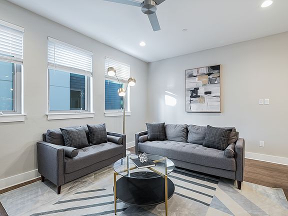 5th image of 1120 Galveston Ave #3