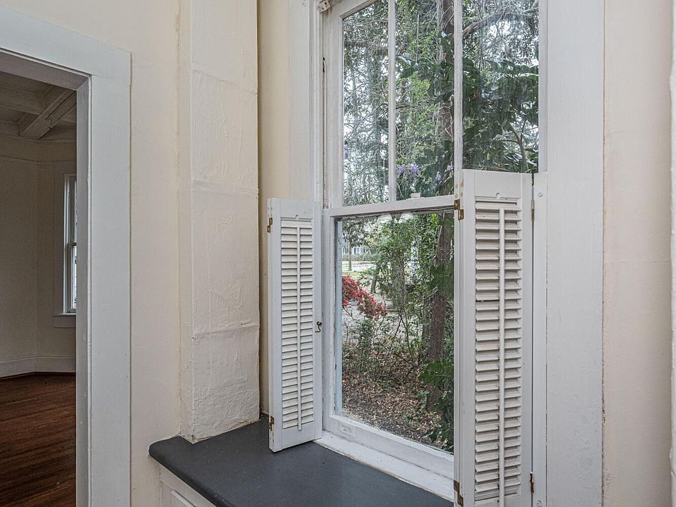 523 Hampton St, Walterboro, SC 29488 Zillow