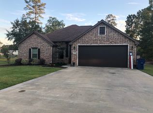 9635 Grapevine Dr, Orange, TX 77630