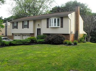 638 Blue Ridge Rd, Pittsburgh, PA 15239