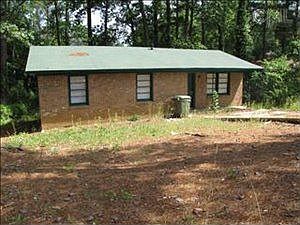 2nd image of 112 Larchwood Dr