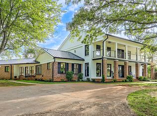 895 Seed Tick Rd, Clayton, GA 30525