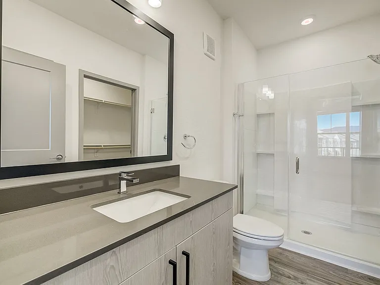 Alta25 Luxury Apartment Homes — Photo 37