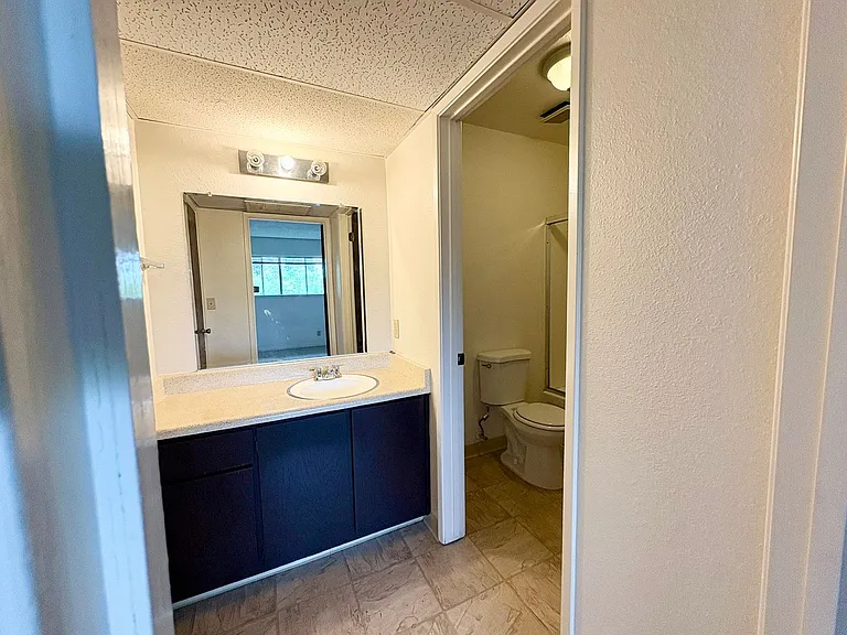Arden Oaks Apartments — Photo 10