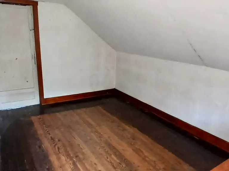 648 Linden Ave — Photo 15