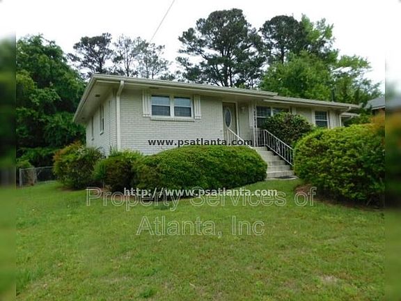 2nd image of 3672 Wisteria Ln SE