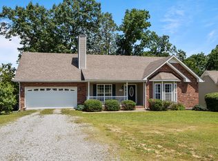 167 Baggett Ln, Dickson, TN 37055