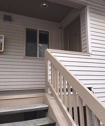 2nd image of 4707 NW Walgren Dr Unit 203