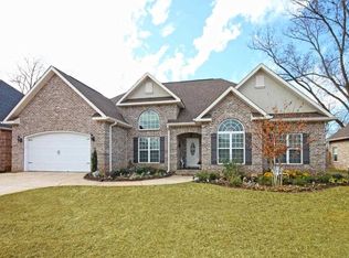 106 Sandringham Ct, Warner Robins, GA 31088