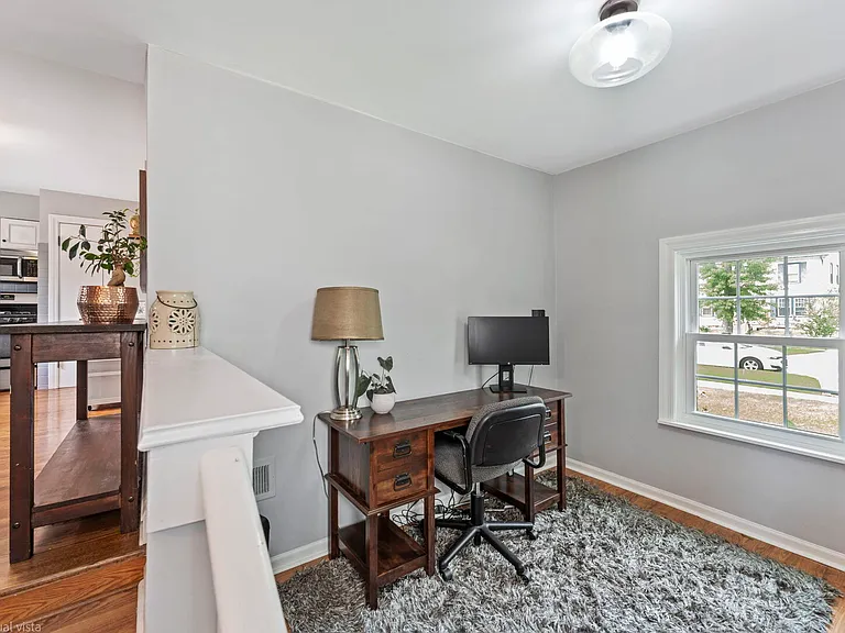 759 Laurel Ave — Photo 22