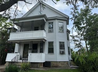 120 10th St, Providence, RI 02906