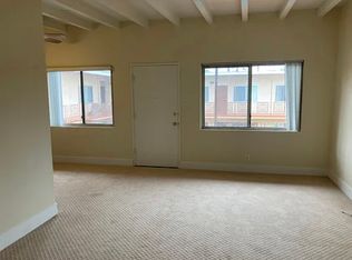 4500 E 7th St APT 18, Long Beach, CA 90804