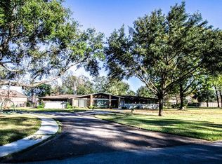 185 Central Caldwood Dr, Beaumont, TX 77707