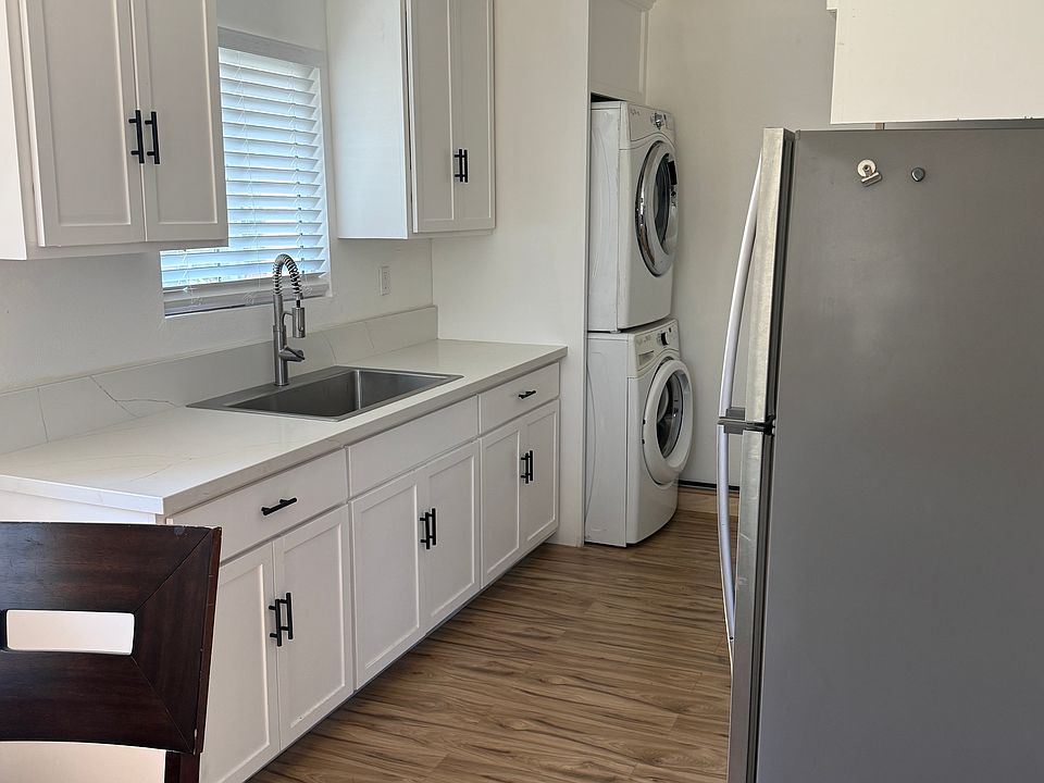 1st image of 26408 9th St #B
