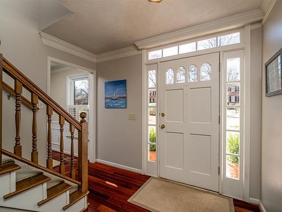 2nd image of 3240 Chinquapin Ct