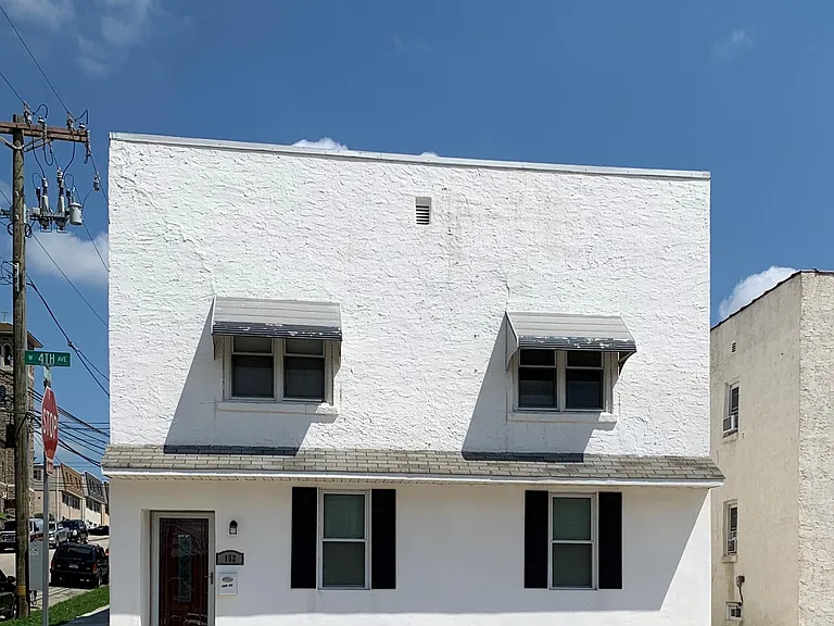 152 W 4th Ave #1F — Photo 12